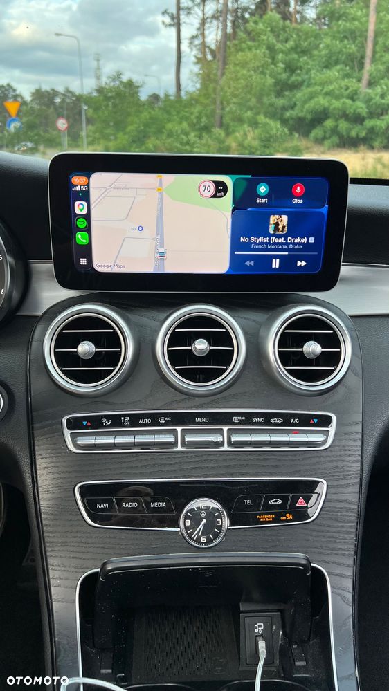 Mercedes-Benz Klasa C 300 9G-TRONIC AMG Line - 28