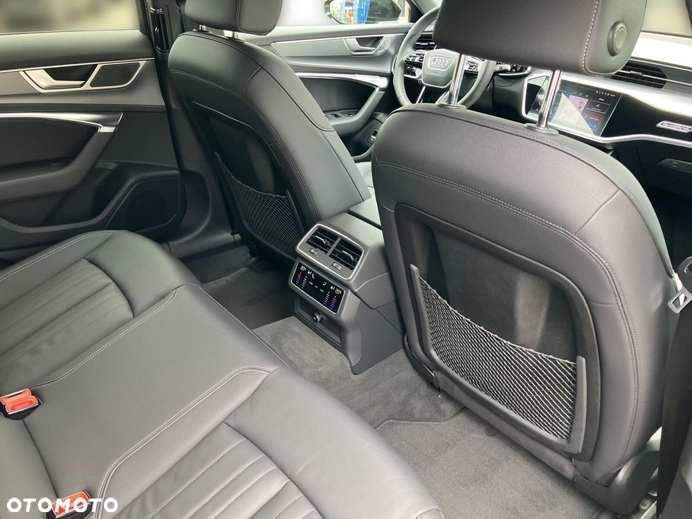 Audi A6 Avant - 17