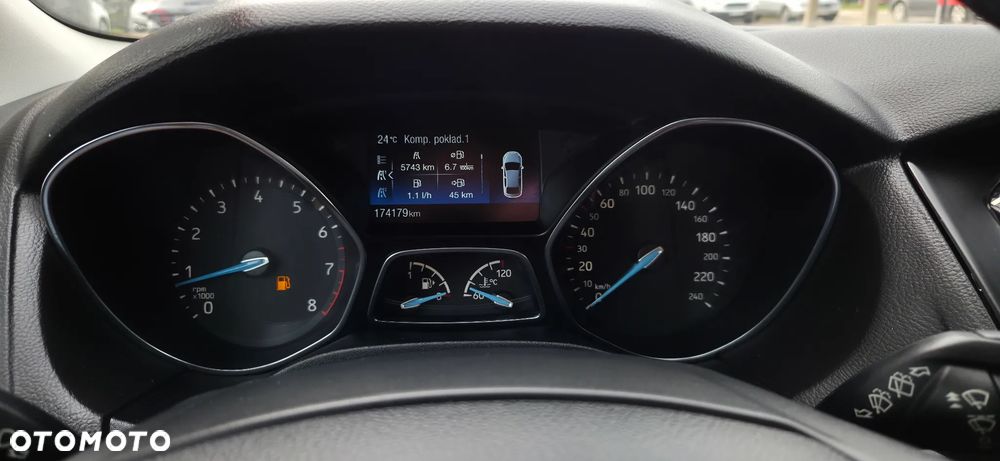 Ford Focus 1.5 EcoBoost STart-Stopp-System TITANIUM - 26