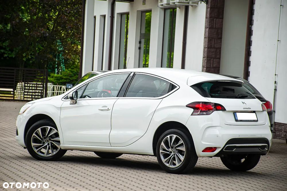 Citroën DS4 VTi 120 SoChic - 17