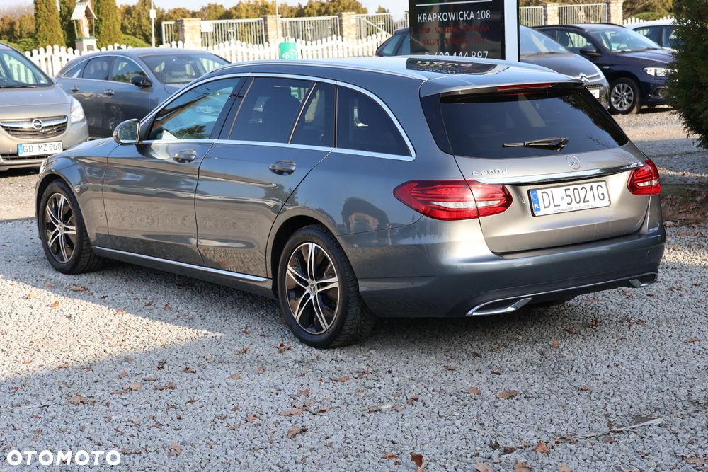 Mercedes-Benz Klasa C 200 d Avantgarde - 5