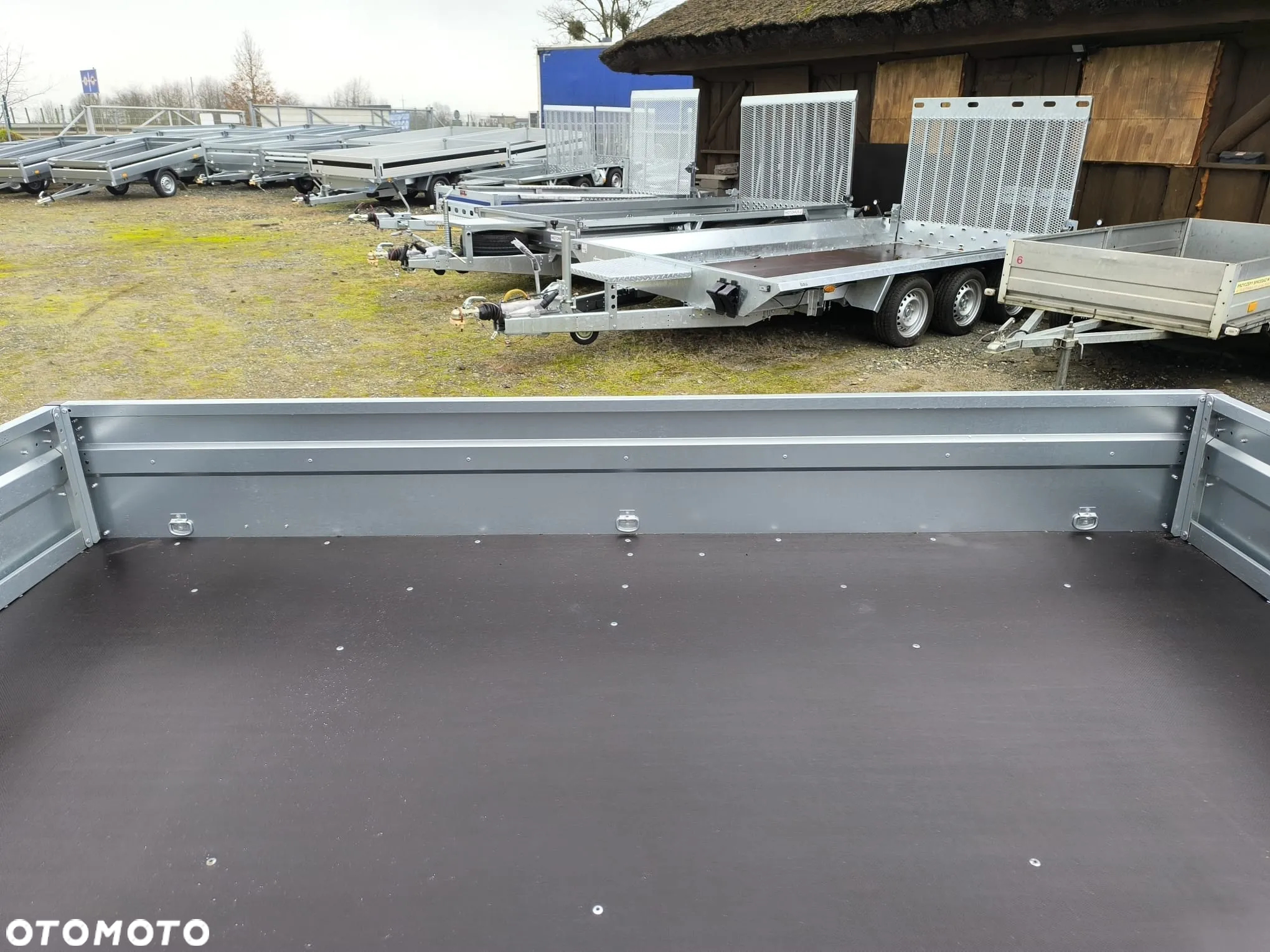 Brenderup Przyczepa Brenderup 3250S 250x142x35 cm 1 oś koła pod spodem HIT CENOWY! - 8