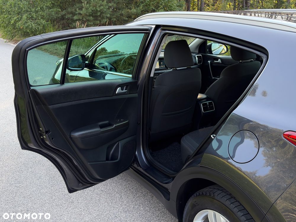 Kia Sportage 1.6 GDI 2WD Dream-Team Edition - 31