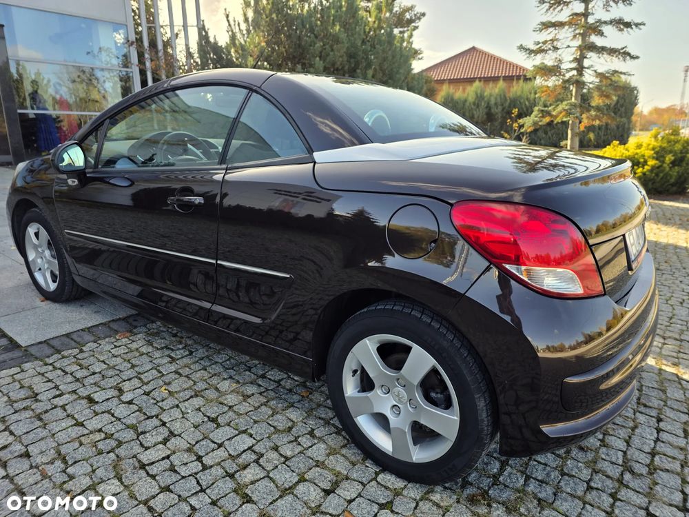 Peugeot 207 CC 120 VTi Active - 23