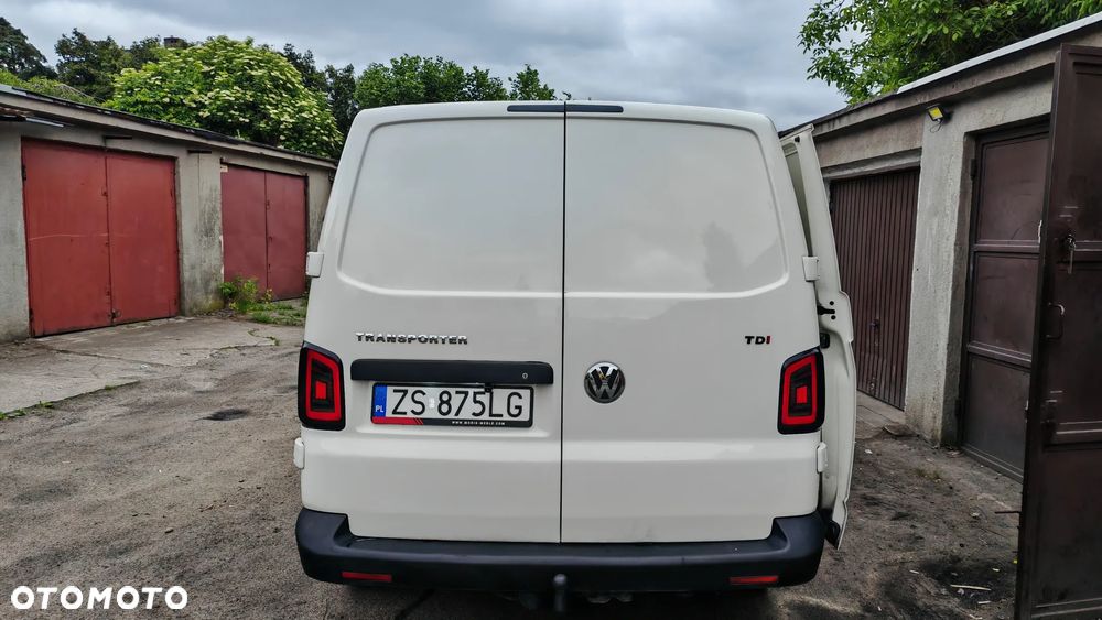 Volkswagen Transporter - 5