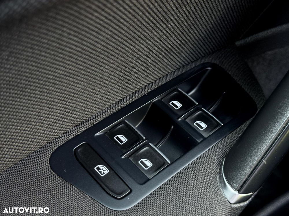 Volkswagen Golf - 13