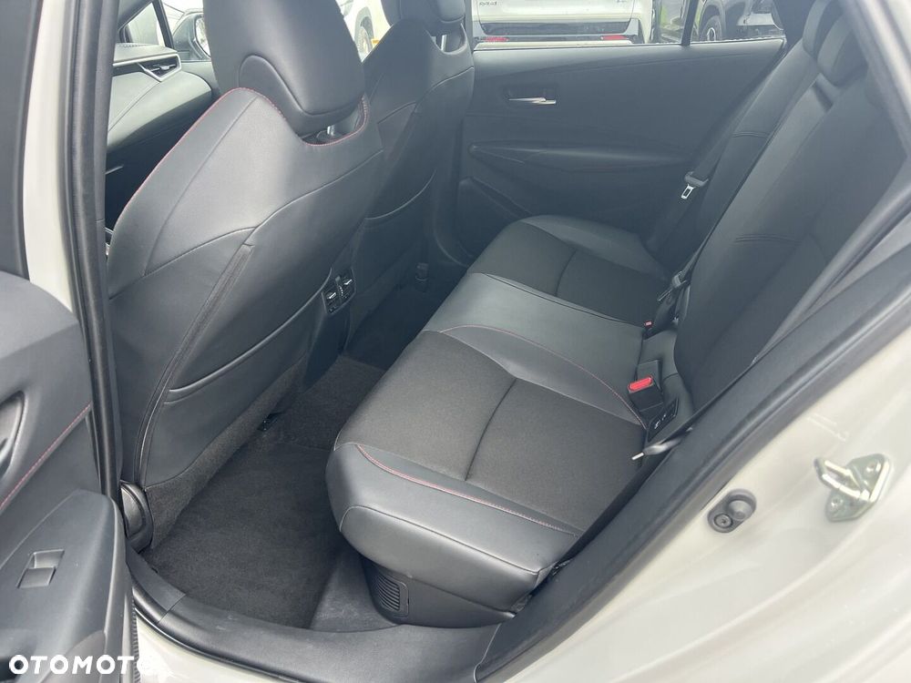 Toyota Corolla - 19