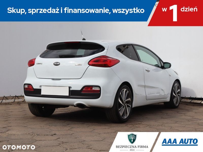 Kia Ceed - 7