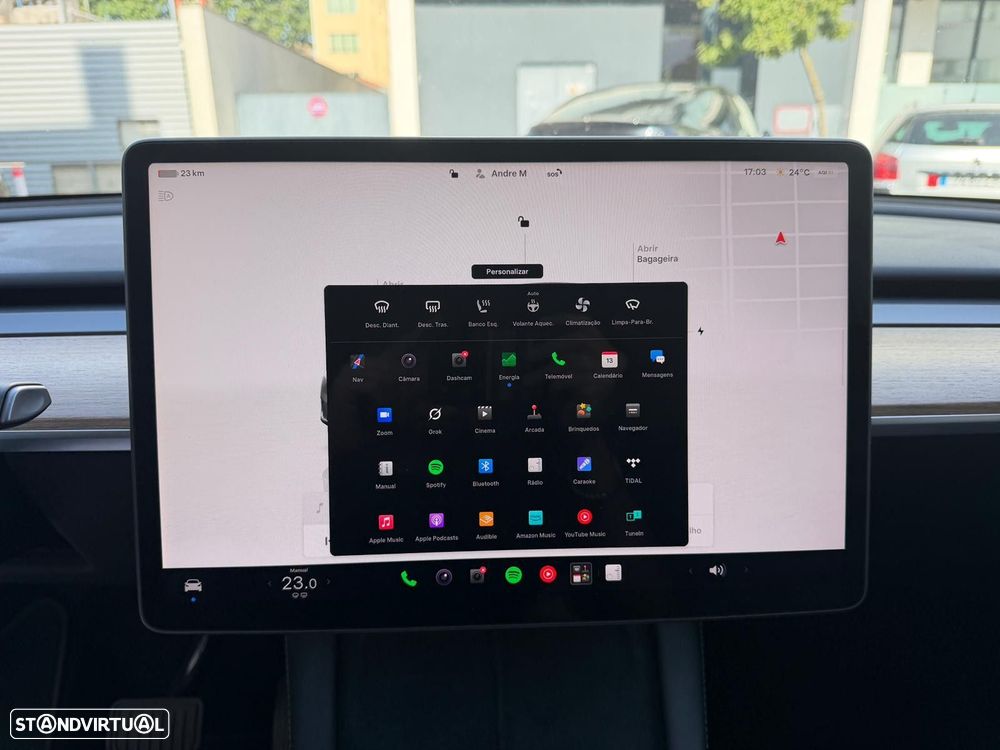Tesla Model Y Long Range Dual Motor AWD - 16