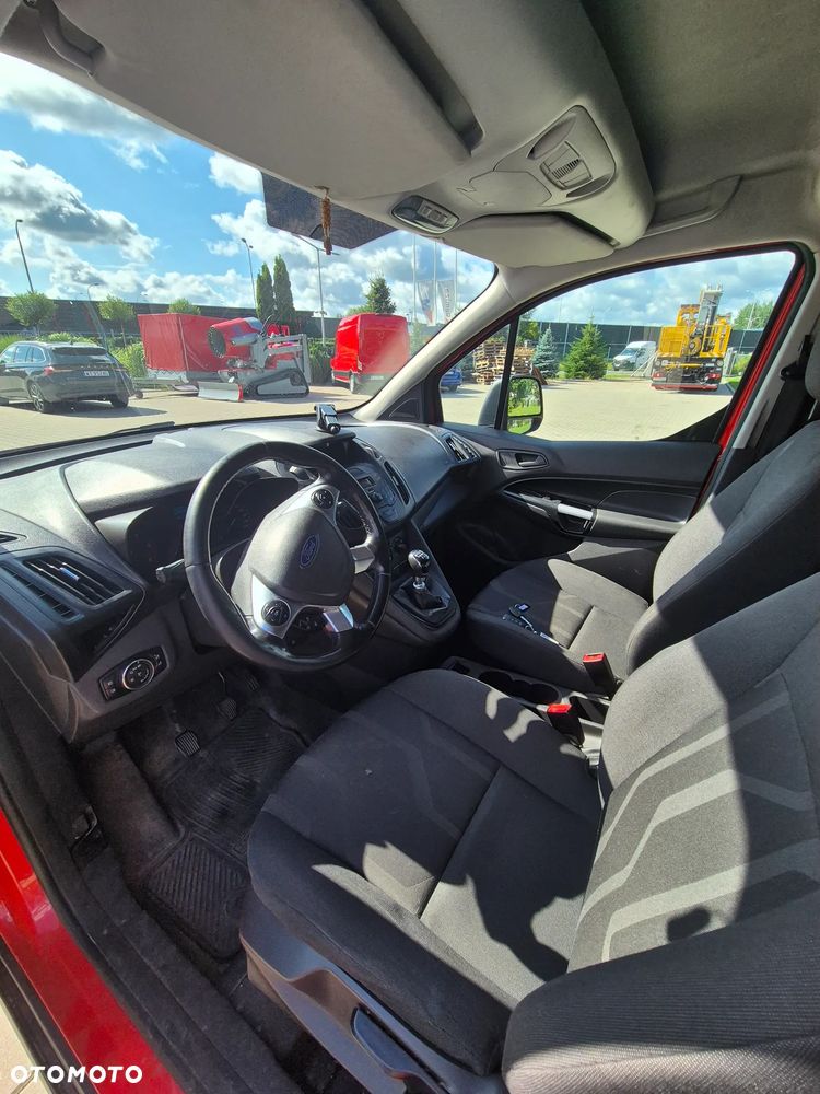 Ford Transit Connect - 18