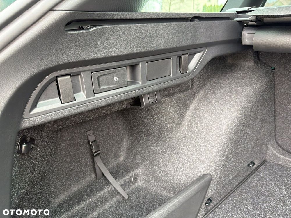 Skoda Octavia 2.0 TSI RS DSG - 29