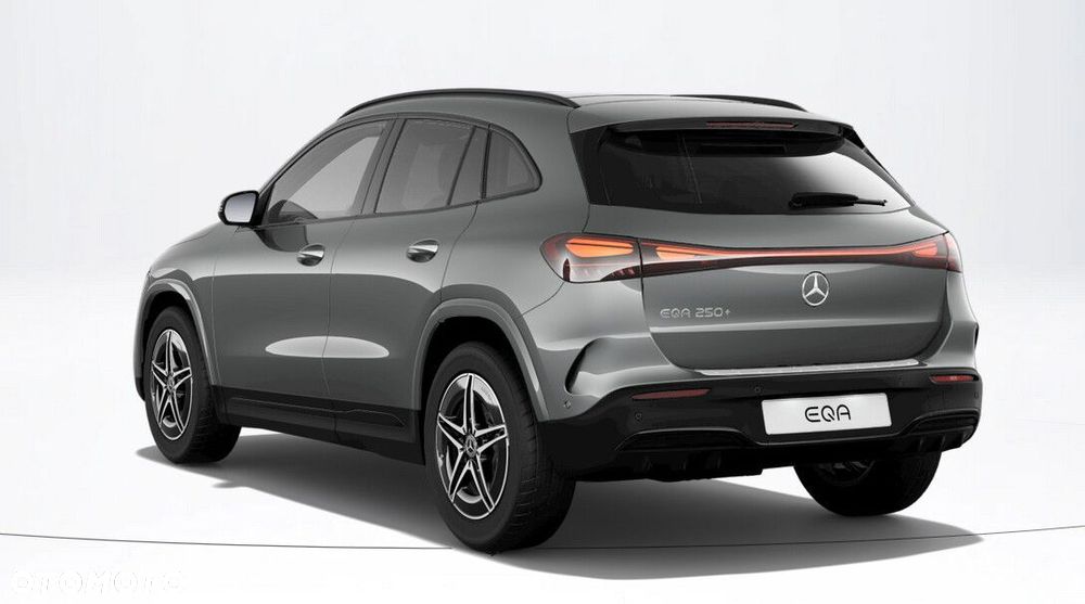 Mercedes-Benz EQA - 4