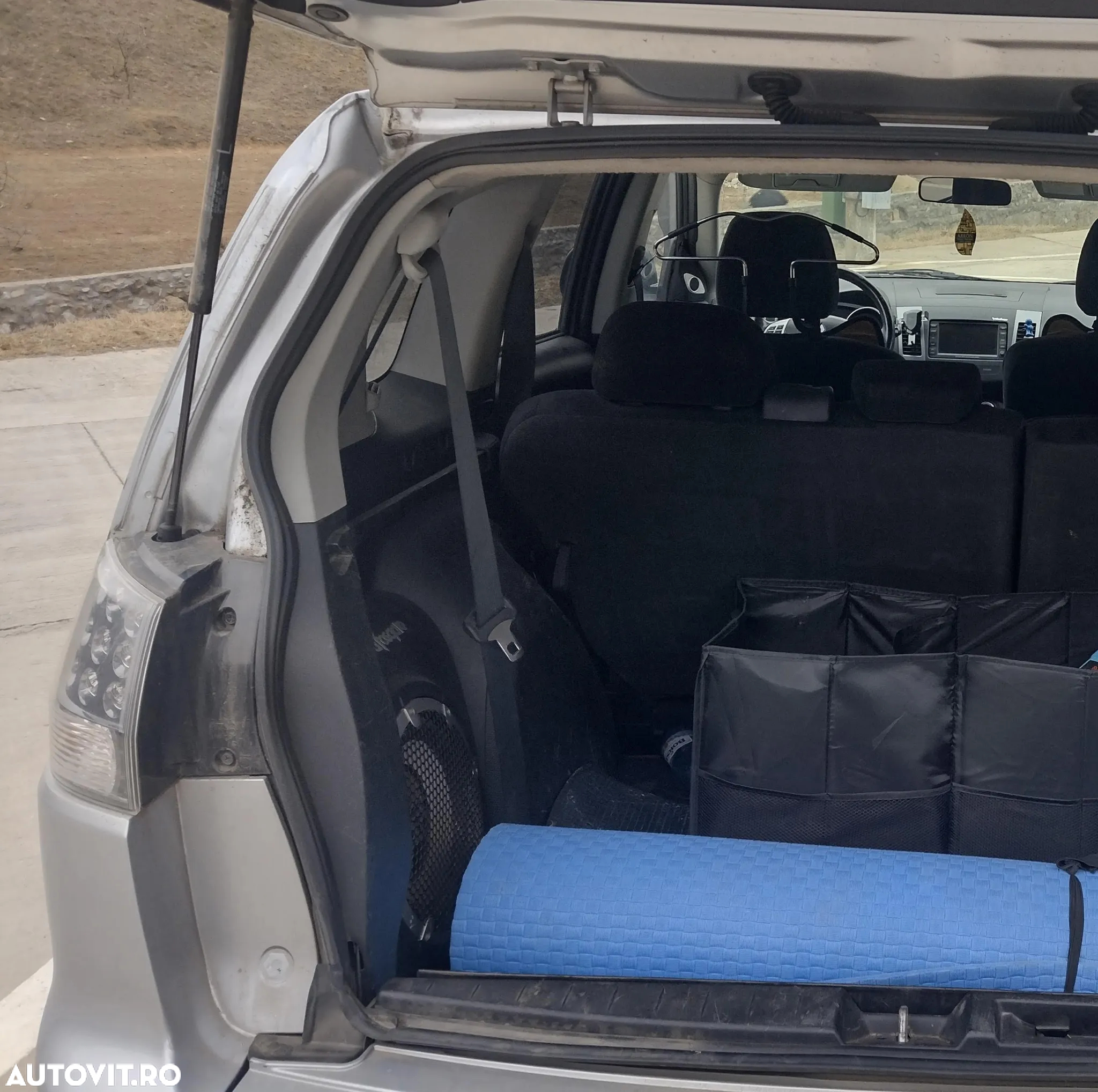Mitsubishi Outlander 2.0 DI-D 4WD Intense - 6