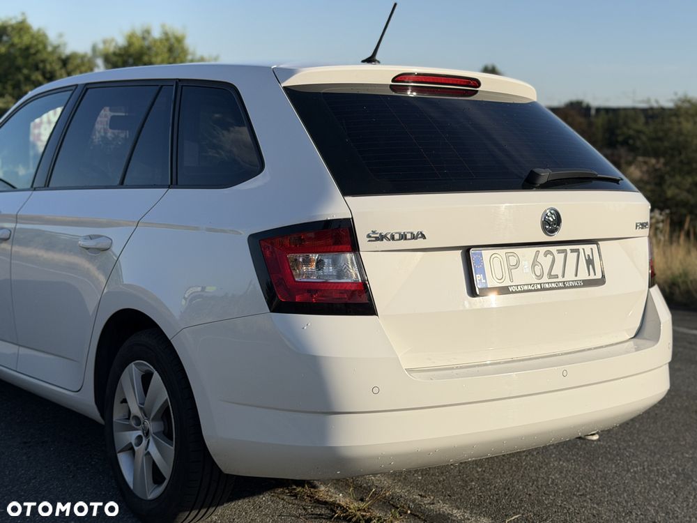 Skoda Fabia 1.0 TSI Ambition - 4