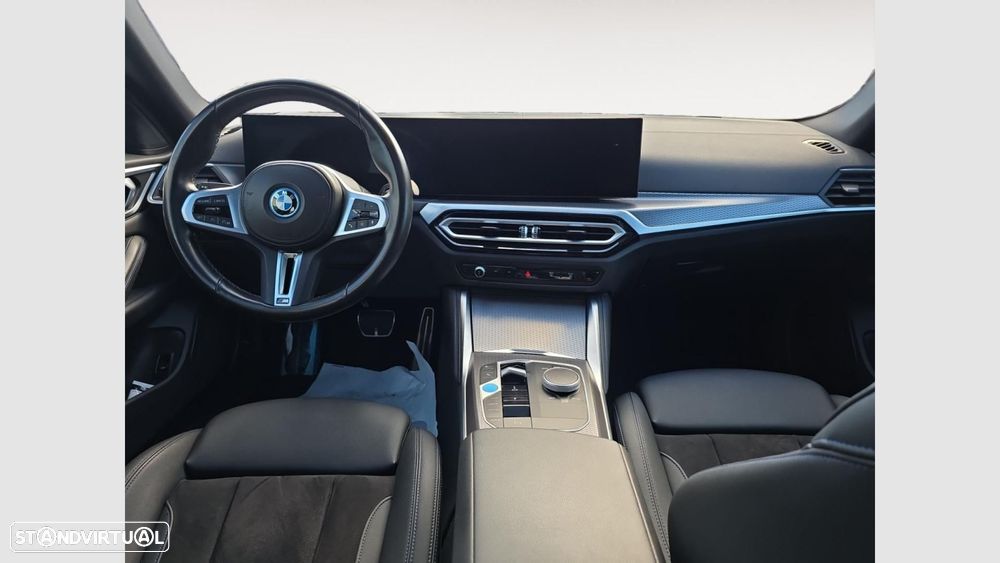 BMW i4 M50 - 11