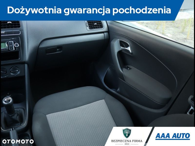 Volkswagen Polo - 9