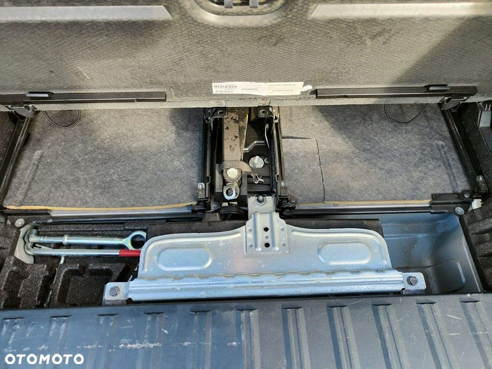 Volvo XC 90 3.2 AWD Executive - 39