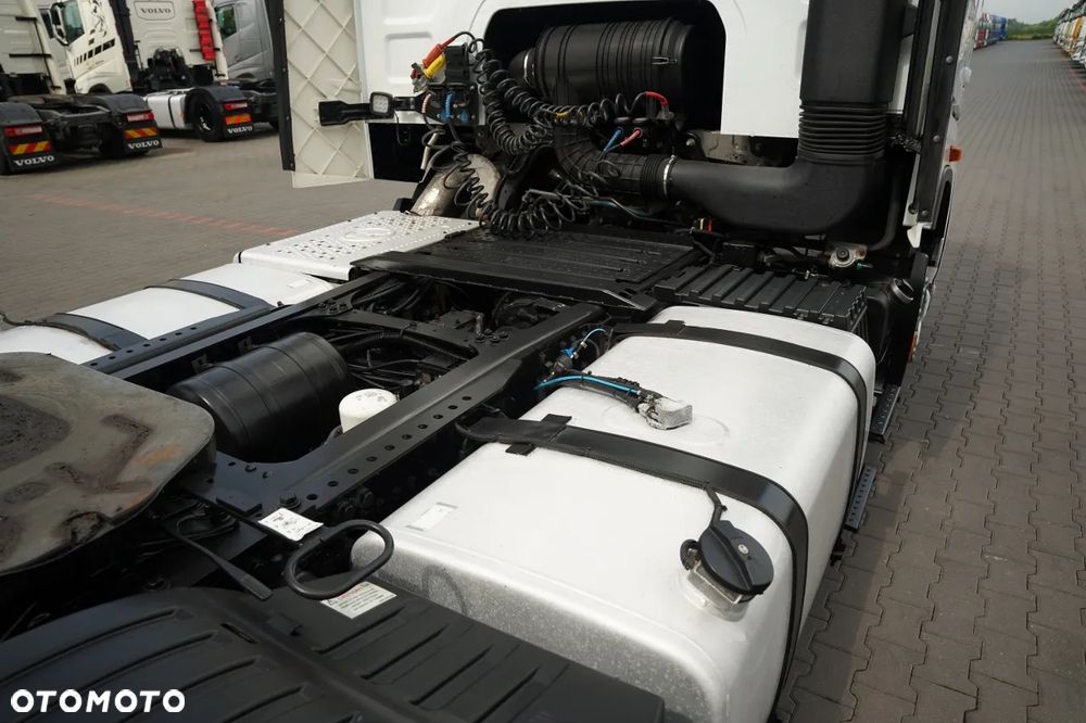 Ford F-MAX 500 / MEGA / LOW DECK / KLIMATYZACJA POSTOJOWA / BOGATE WYPOSAŻENIE / EURO 6 - 13