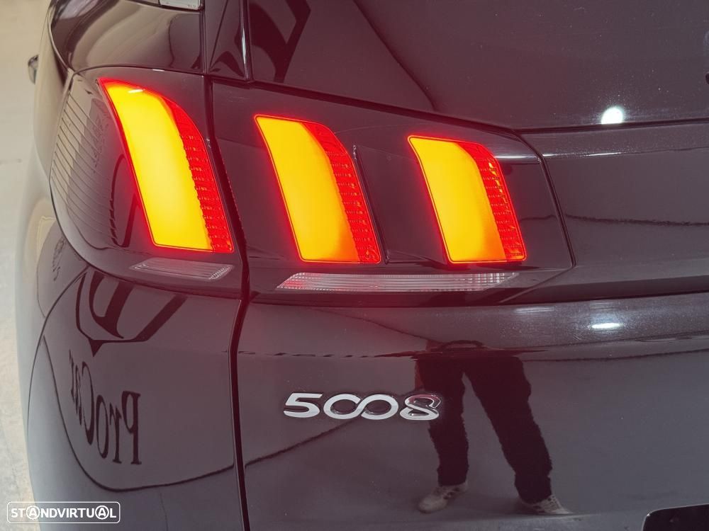 Peugeot 5008 BlueHDI 130 EAT8 Allure - 21