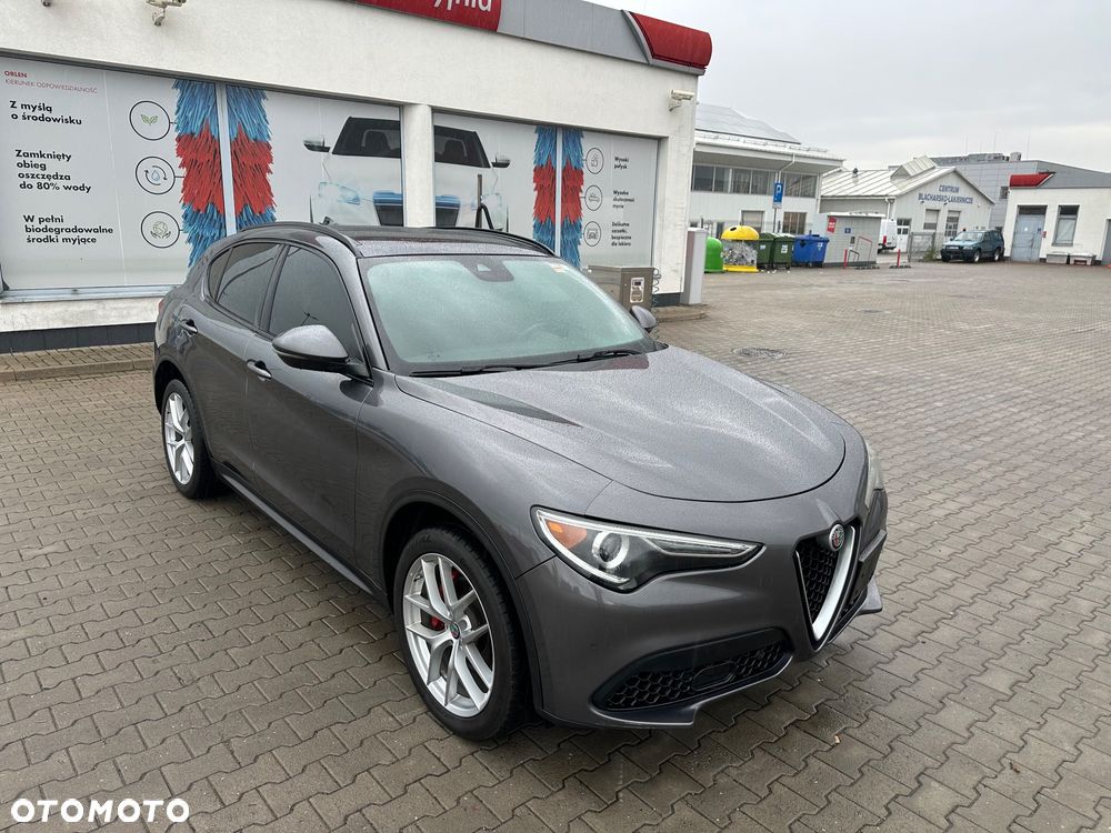 Alfa Romeo Stelvio 2.0 Turbo Veloce TI Q4 - 9