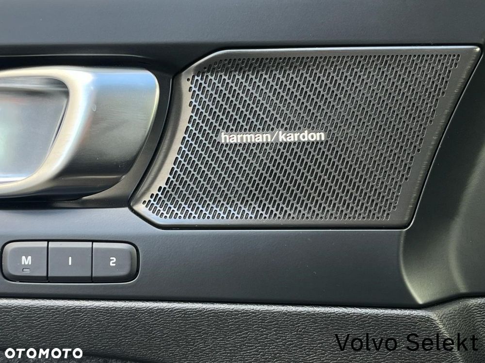 Volvo XC 40 - 29