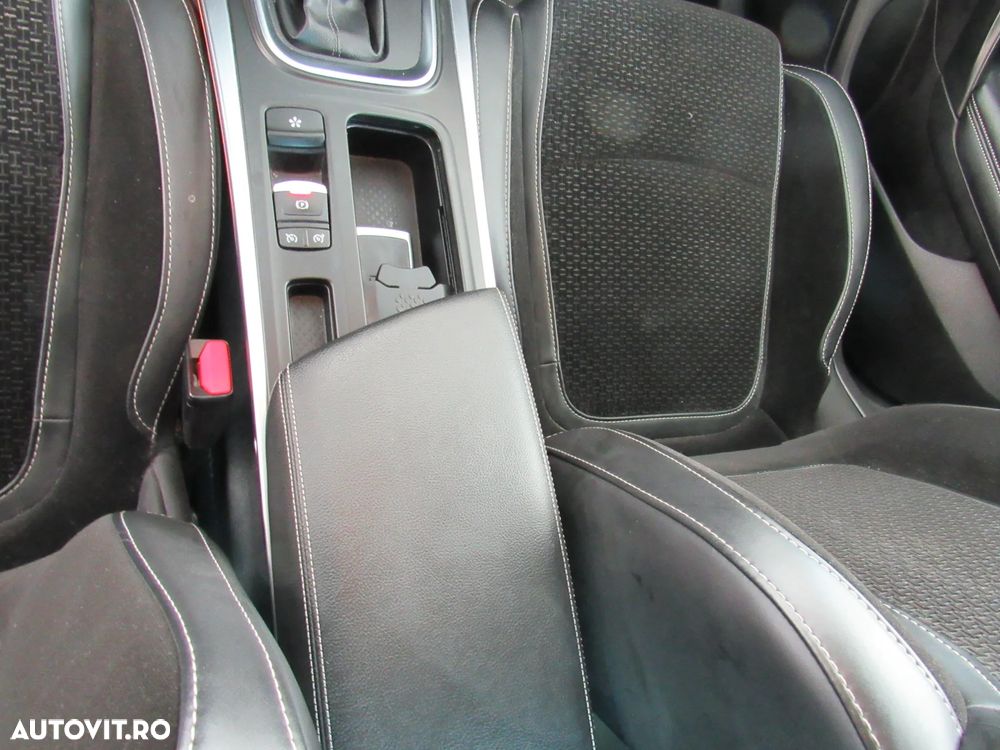 Renault Megane Blue dCi 116 EDC Intens - 20