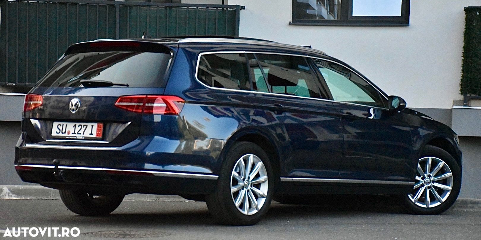 Volkswagen Passat Variant 2.0 TDI SCR DSG (BlueM. Tech) Highline - 3