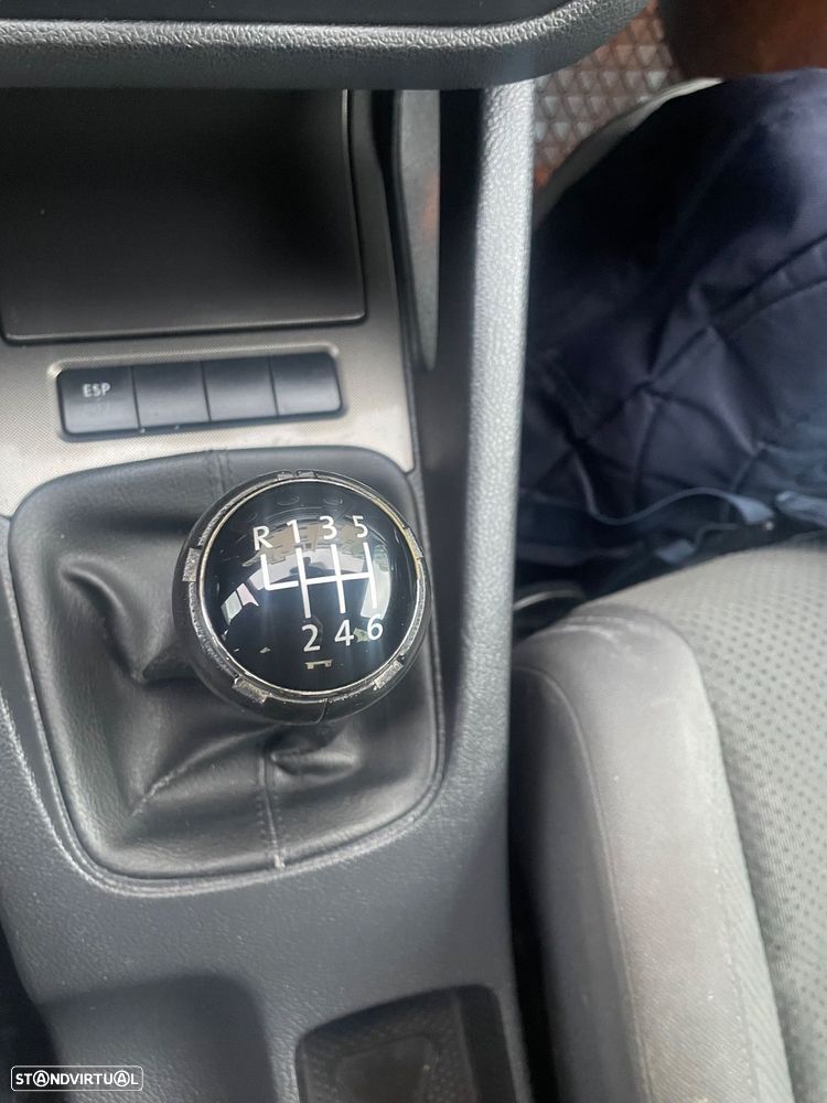 VW Golf 2.0 TDi Comfortline - 3