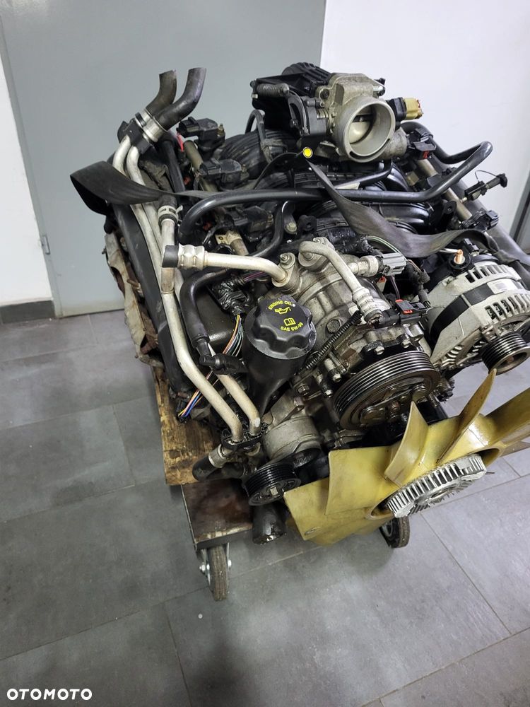 Jeep liberty cherokee 3.7 silnik kompletny - 1