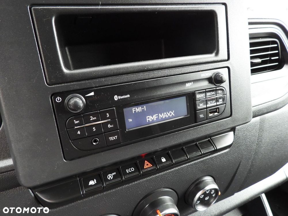 Renault MASTER  WYWROTKA PODWÓJNA KABINA DOKA 6 MIEJSC TEMPOMAT LEDY BLIŹNIACZE KOŁA KLIMATYZACJA  130KM - 33