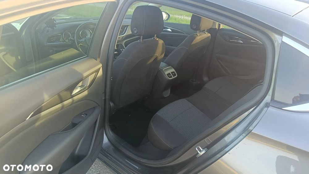 Opel Insignia 2.0 CDTI Business Elegance S&S - 10
