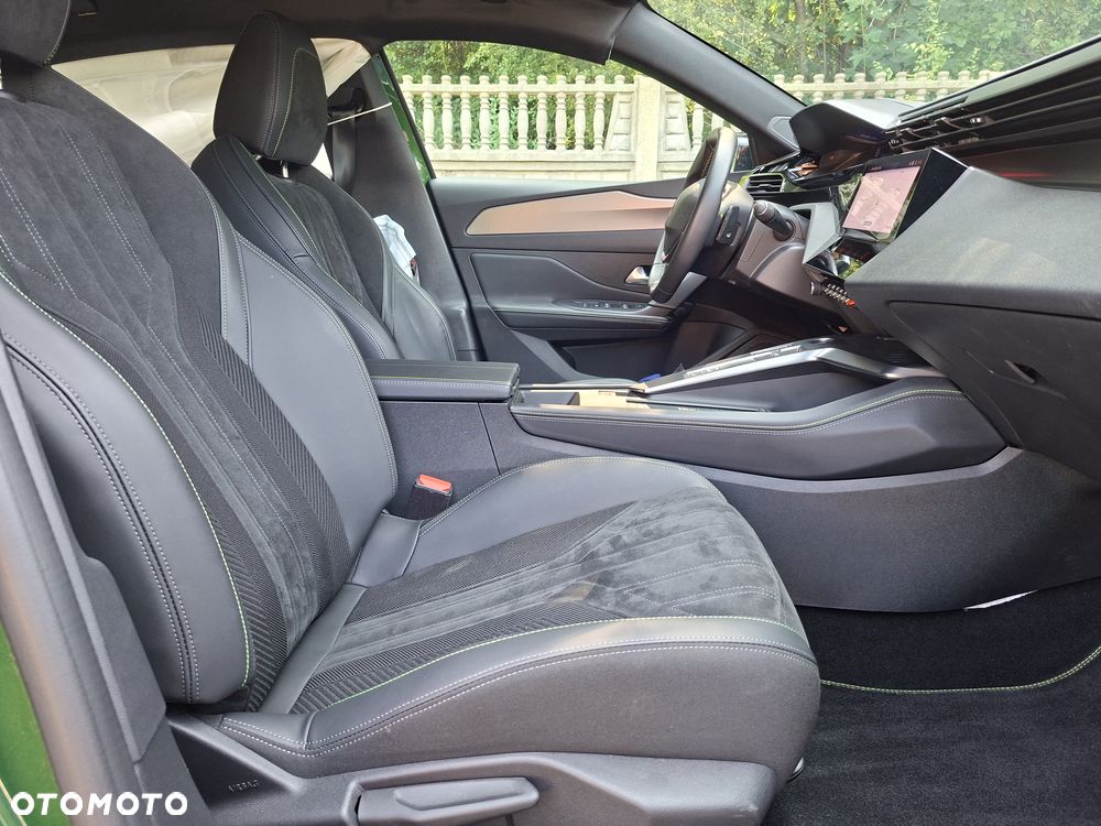 Peugeot 308 PureTech 130 EAT8 GT - 16