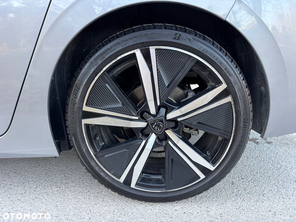 Peugeot 308 1.2 PureTech GPF GT S&S EAT8 - 24