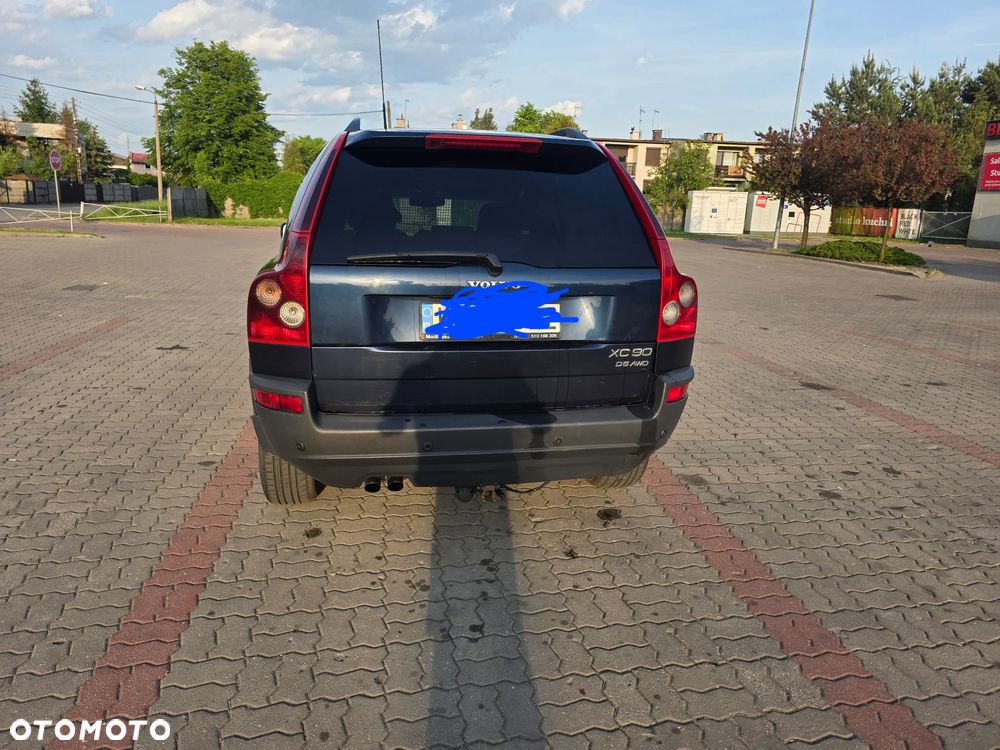 Volvo XC 90 2.4 D5 - 4