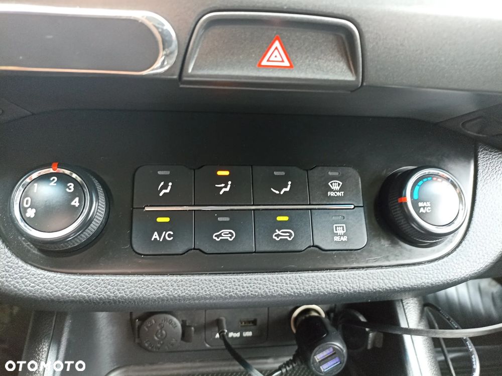 Kia Sportage - 25