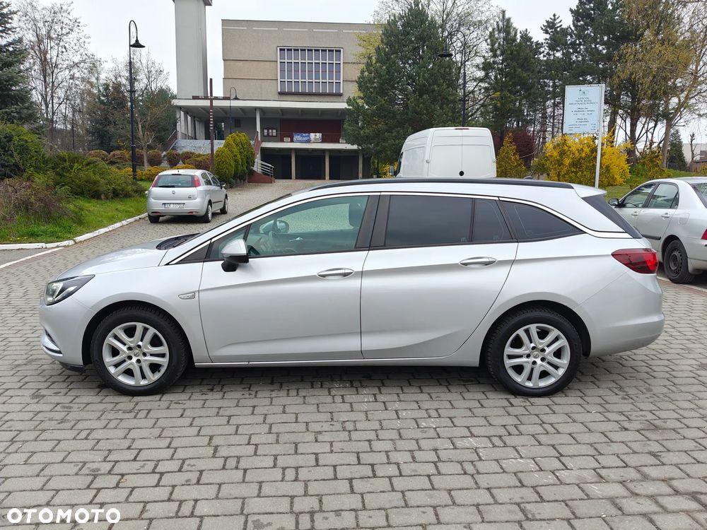 Opel Astra 1.6 CDTI Sport - 15