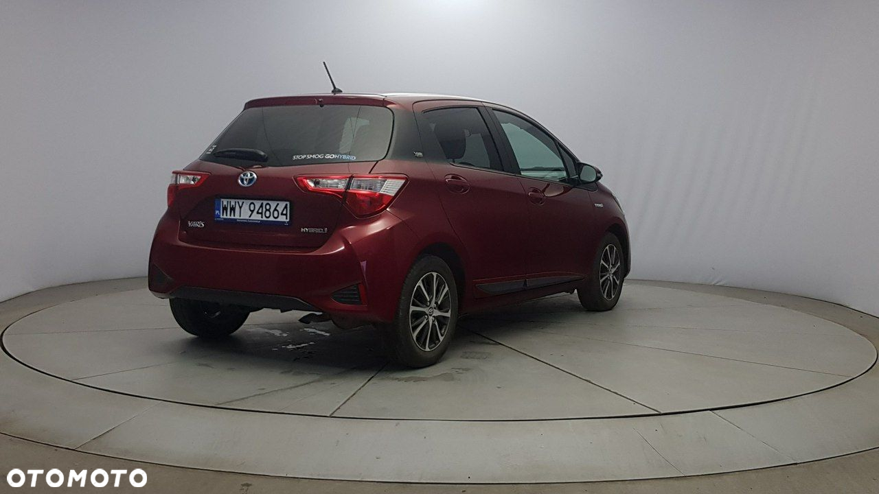 Toyota Yaris - 4