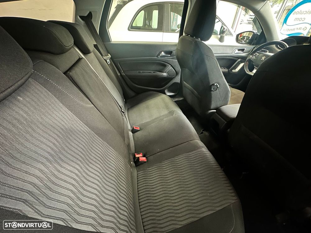 Peugeot 308 SW 1.6 BlueHDi Allure EAT6 - 17