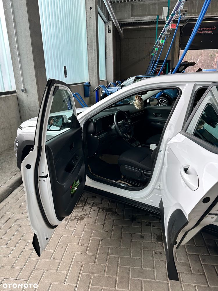 Hyundai Kona 1.6 GDI Hybrid Smart DCT - 11