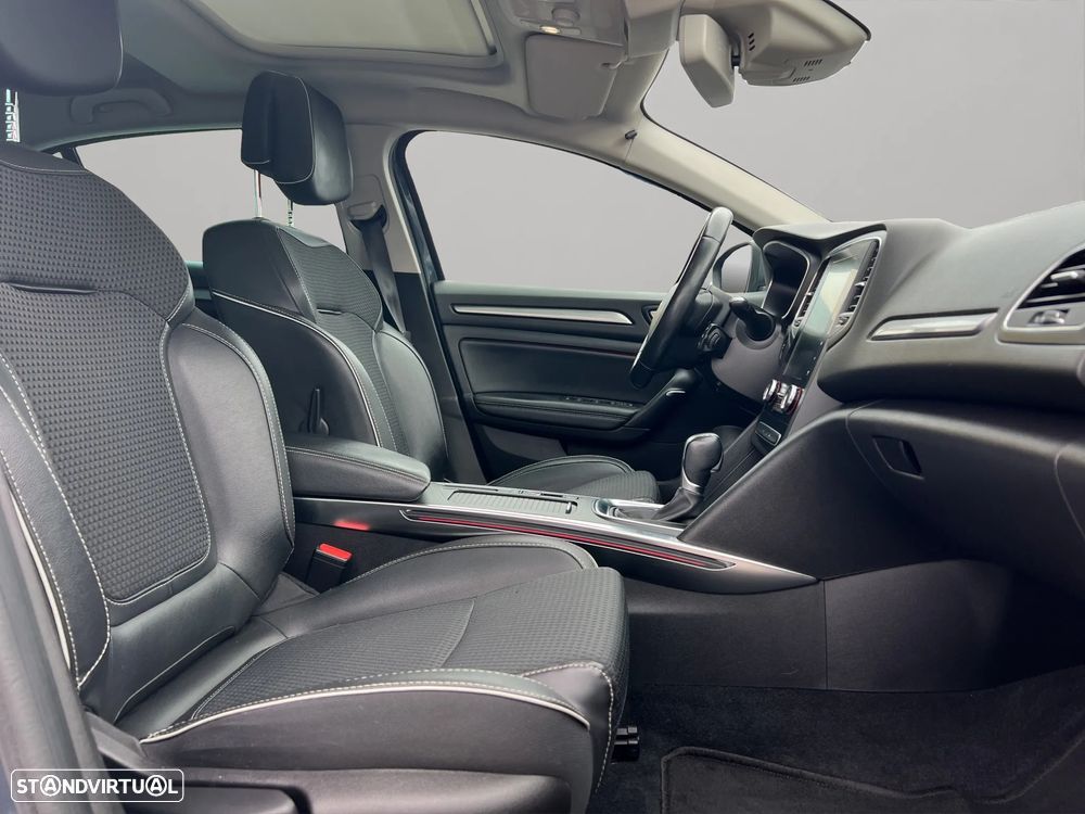 Renault Mégane 1.5 Blue dCi Bose Edition EDC - 14