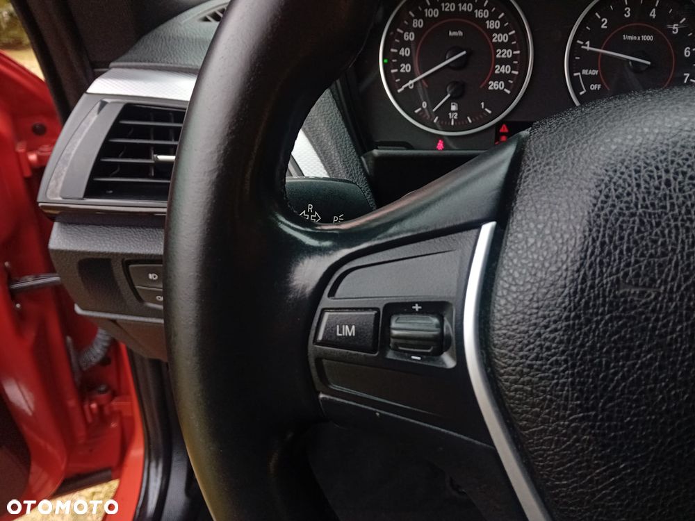 BMW Seria 1 116i Sport Line - 24