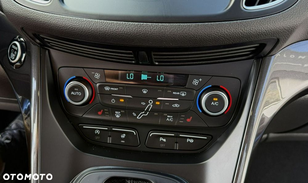 Ford Grand C-MAX 1.5 EcoBoost Start-Stopp-System Titanium - 26