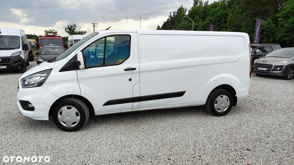 Ford Transit Custom - 11