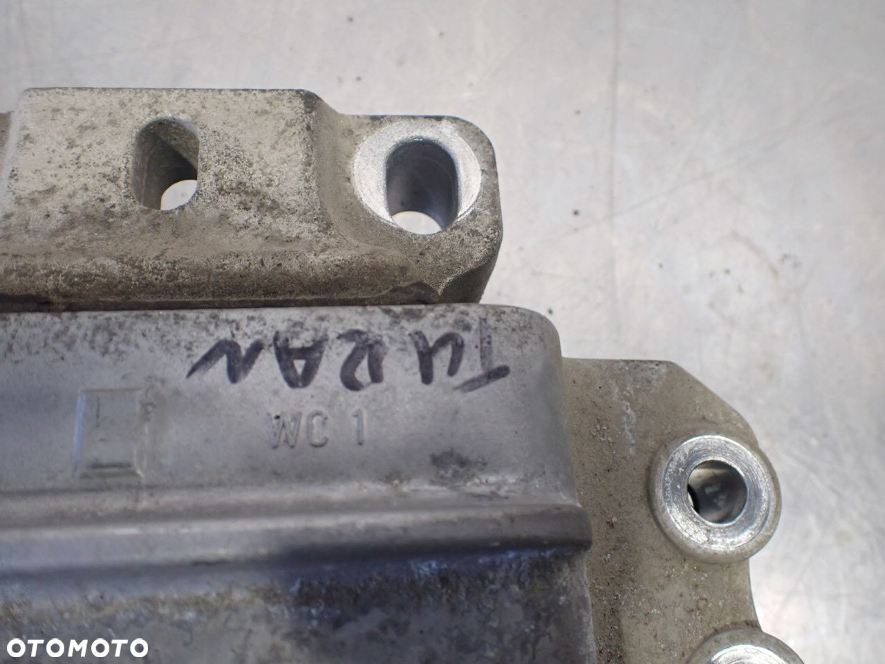 PODUSZKA SILNIKA VOLKSWAGEN TOURAN I 1.6 1K0199555L - 8
