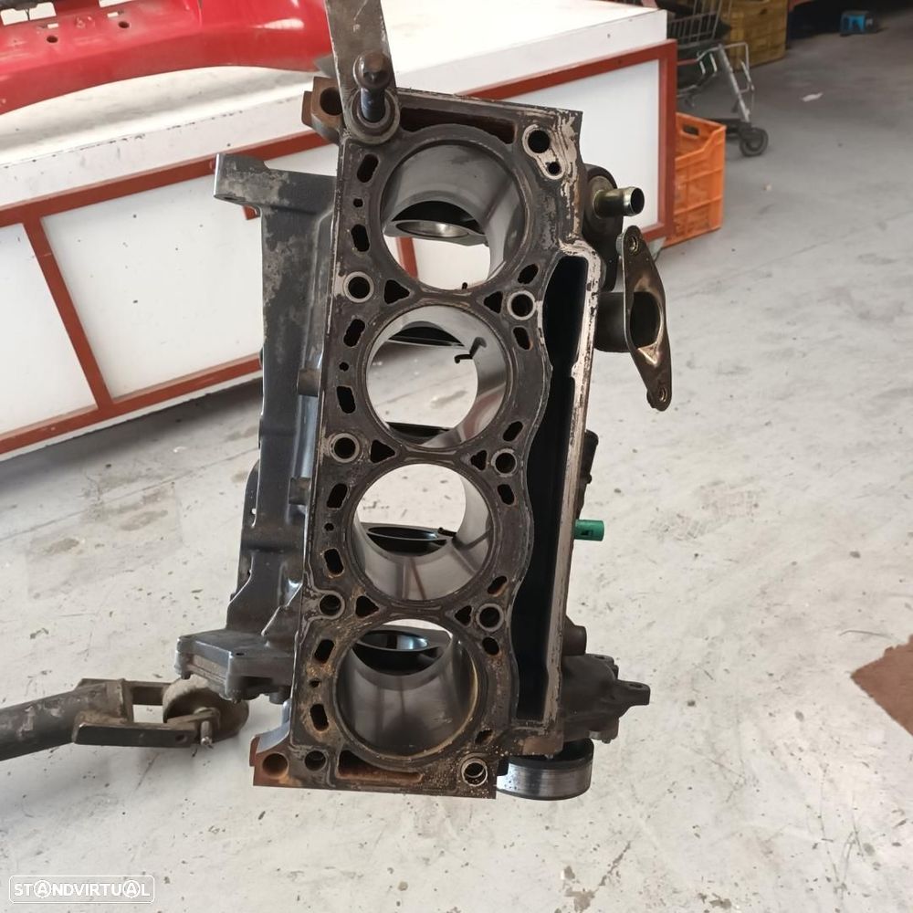 BLOCO DO MOTOR RENAULT SCENIC RX4 JA0 - 1