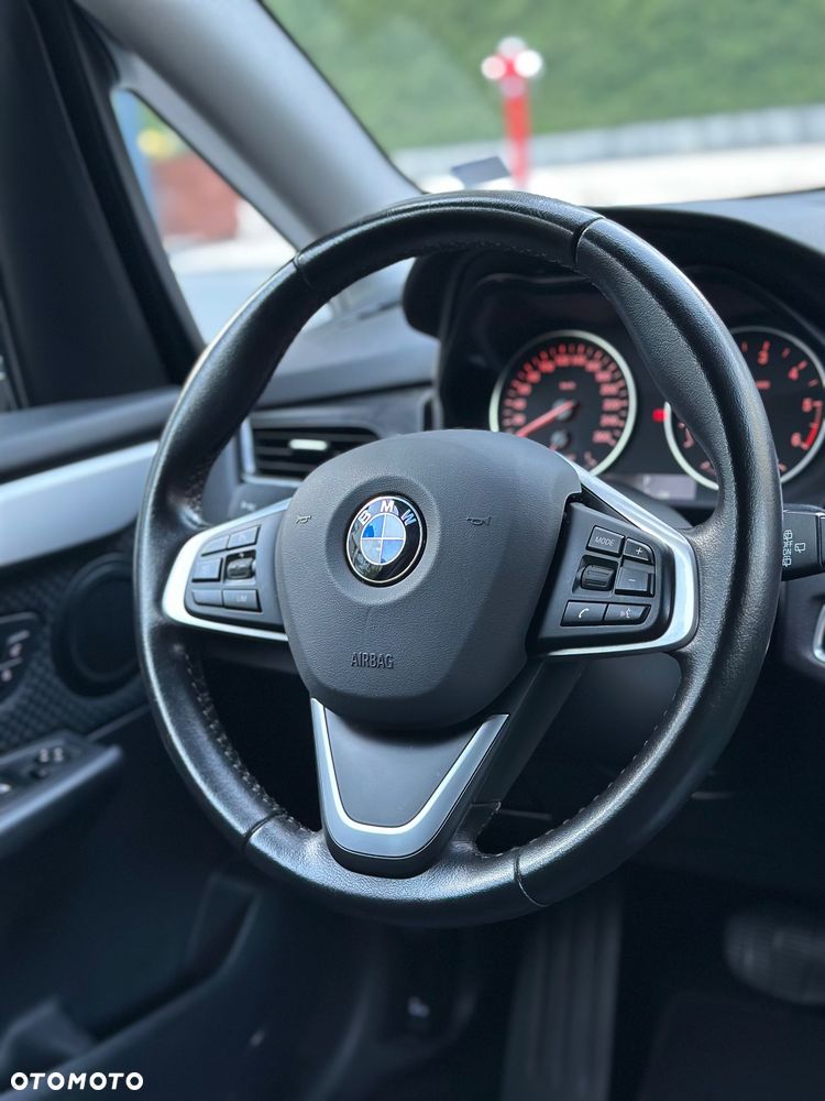 BMW Seria 2 218d Advantage - 7