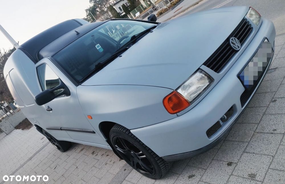 Volkswagen Caddy - 2