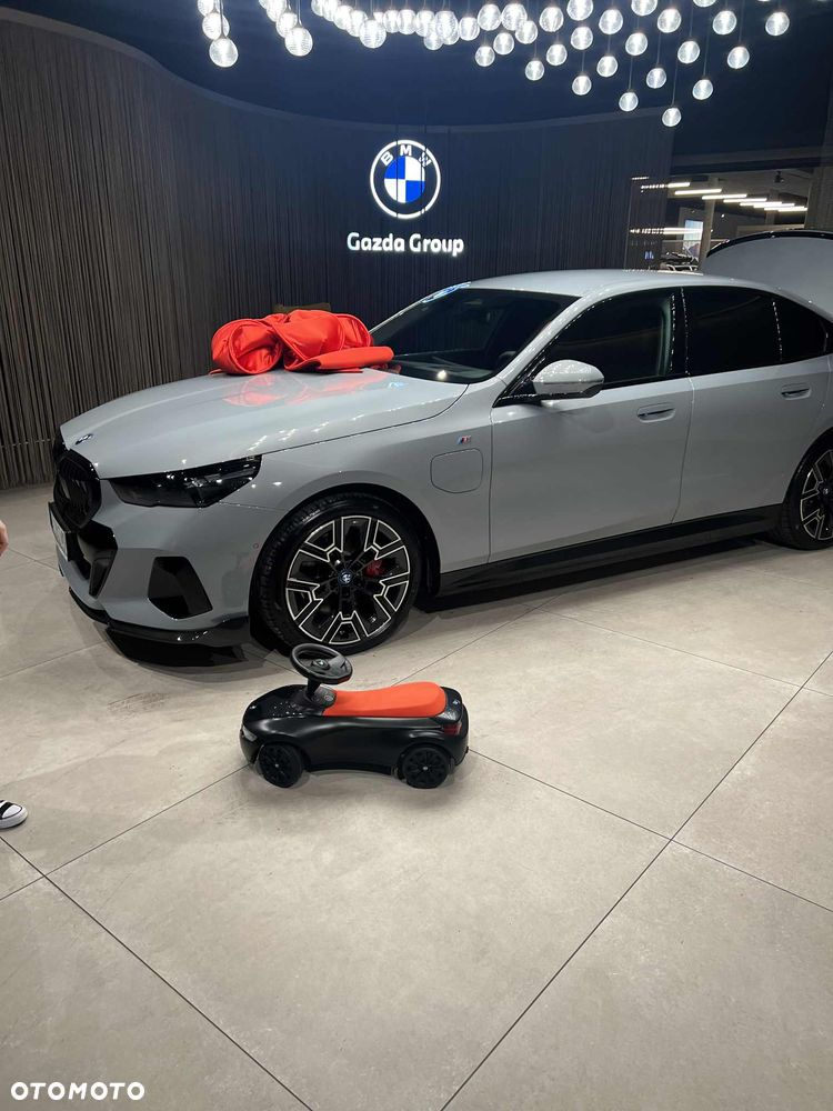 BMW Seria 5 - 1