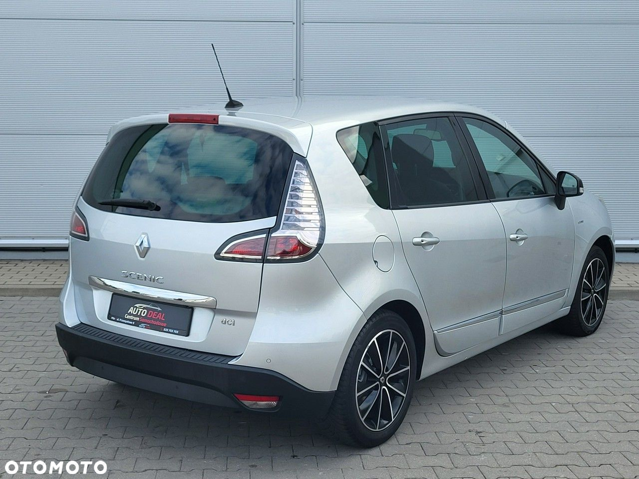 Renault Scenic - 13