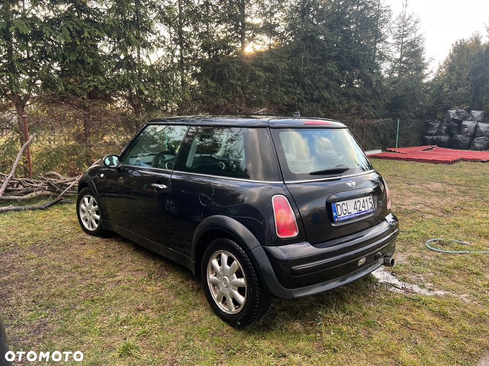 MINI ONE - 3